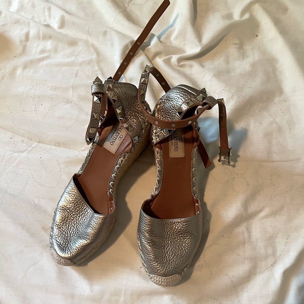 Valentino wedges